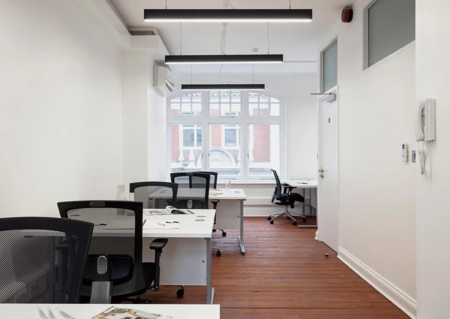 WorkPad Offices - 175 Wardour Street, Private office, 5 desks, London