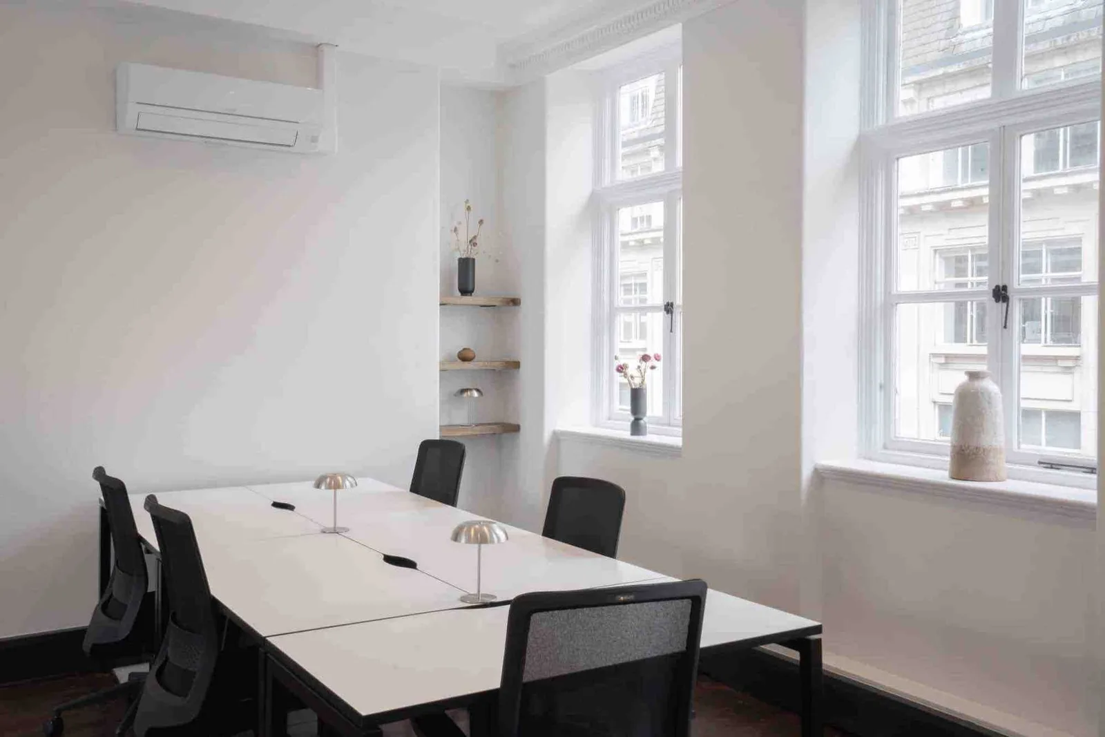 WorkPad Offices - 20 Eastcastle Street W1, Private office, 6 desks, London