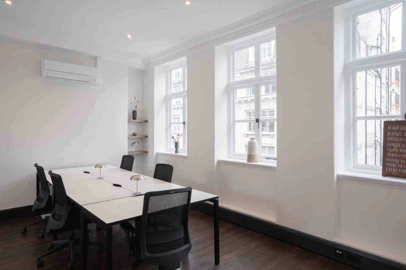 WorkPad Offices - 20 Eastcastle Street W1, Private office, 6 desks, London