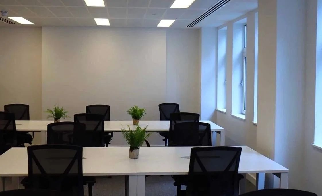 WorkPad Offices - 20 Orange Street, Salle de formation 12 personnes, Londres