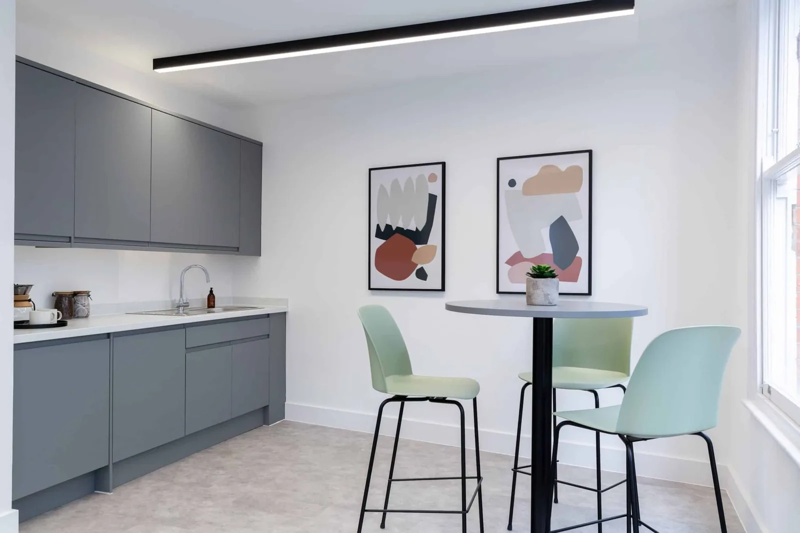 WorkPad Offices - 22 King Street, Kitchen, London