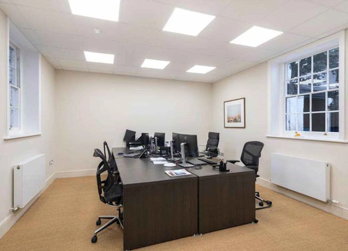 WorkPad Offices - 4 Fitzhardinge Street , Private office, 6 desks, London