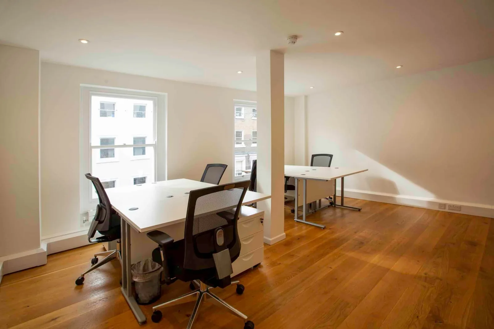 WorkPad Offices - 54 South Molton Street, Private office, 6 desks, London