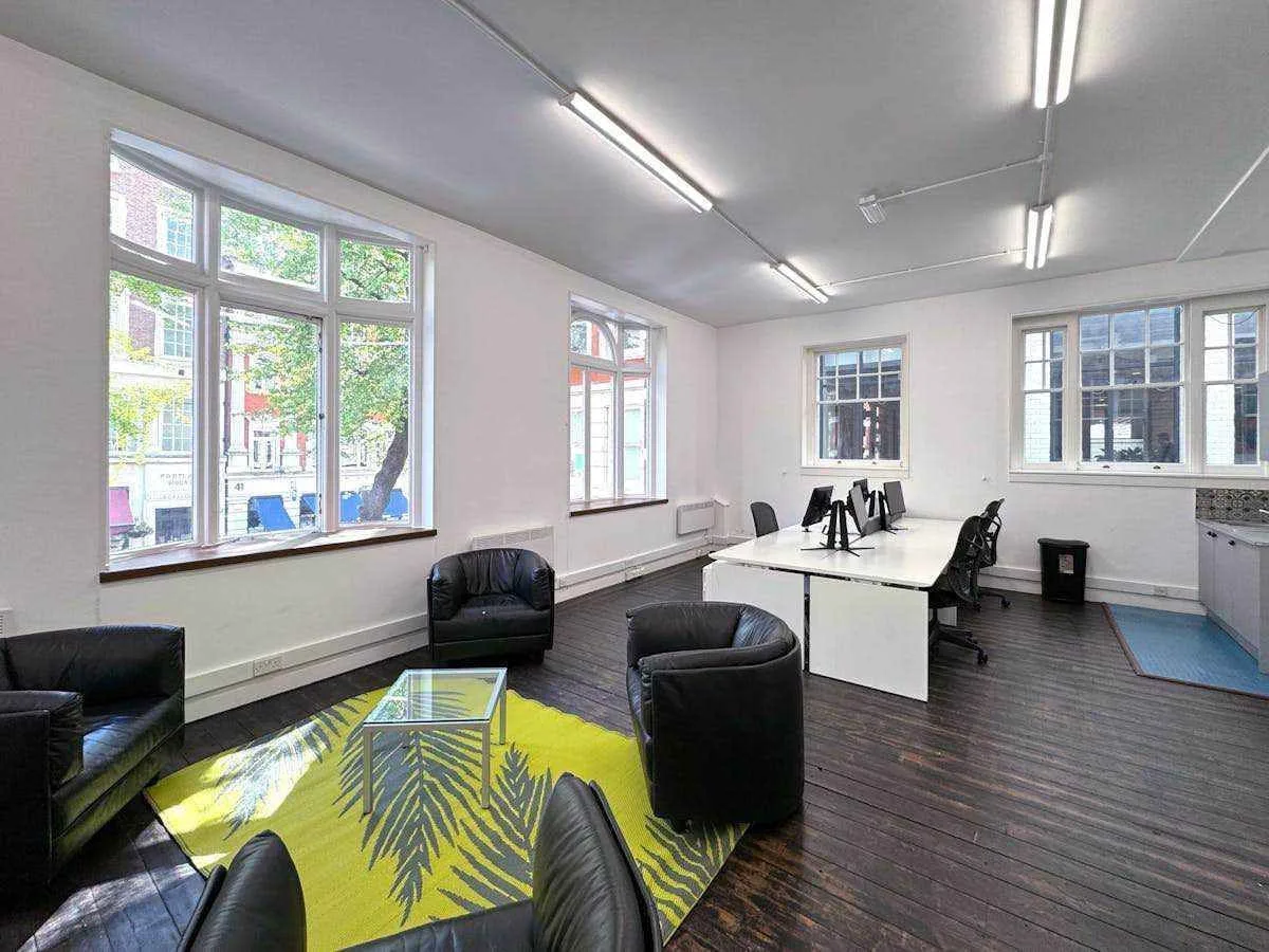 Workplace Plus 11-13 Market Place, Private office, 6 desks, London