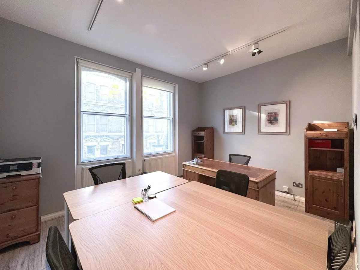 Workplace Plus 91 Mortimer Street, Private office, 5 desks, London