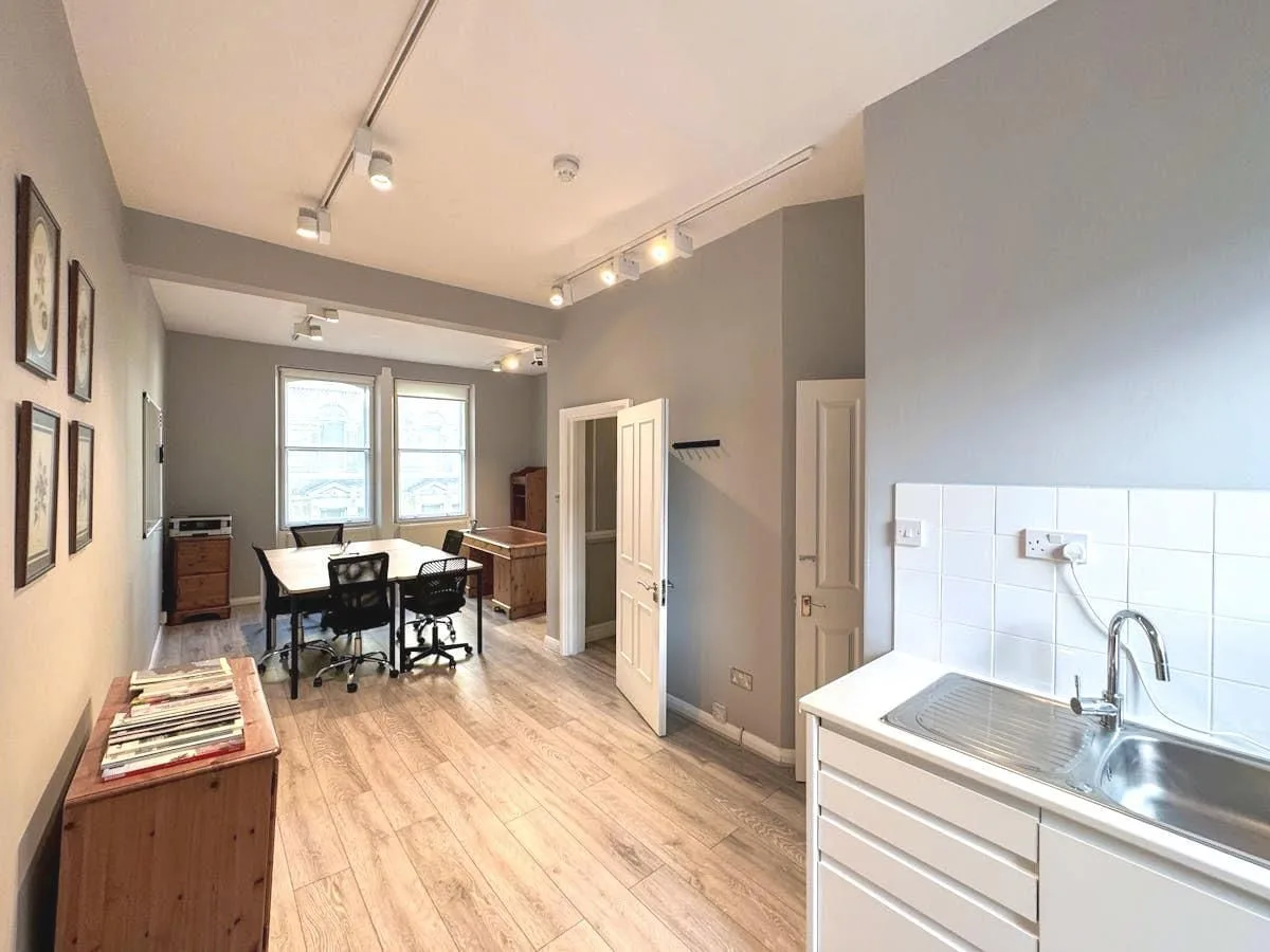 Workplace Plus 91 Mortimer Street, Private office, 5 desks, London