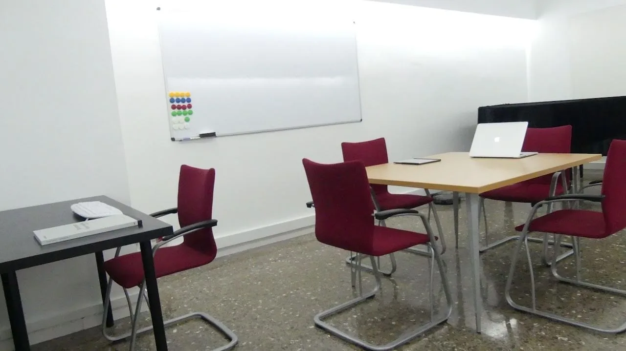 Workspace.Cat, Meeting room for 4 people, Barcelona
