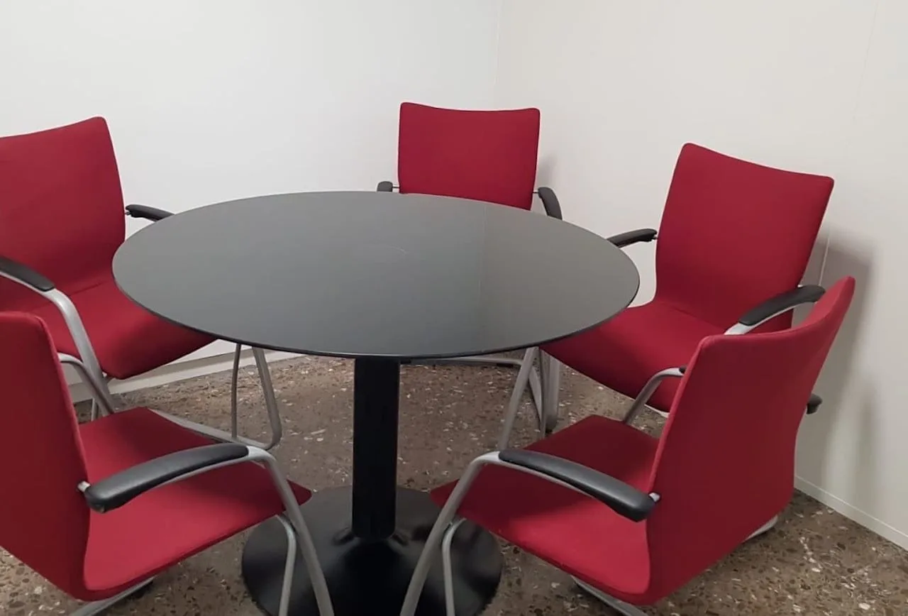Workspace.Cat, Meeting room for 5 people, Barcelona