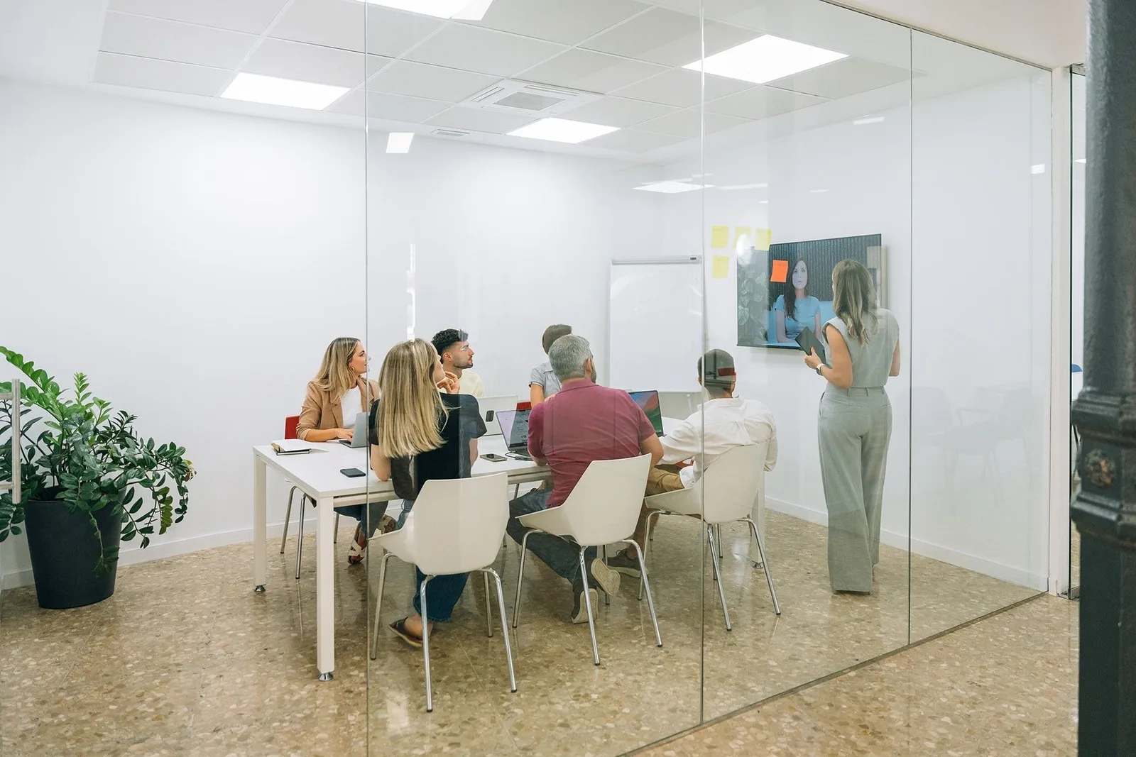 Workspace Coworking Almería			, Sala de reuniones para 8 personas, Almeria