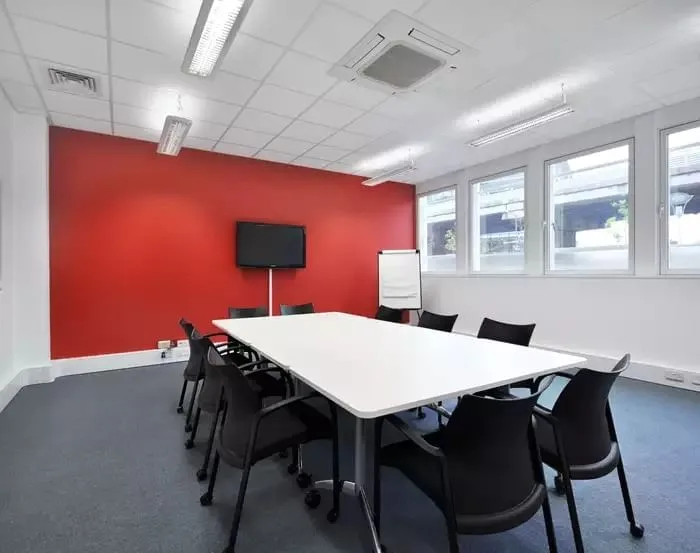 Workspace - Q West, Salle de réunion 10 personnes, Brentford