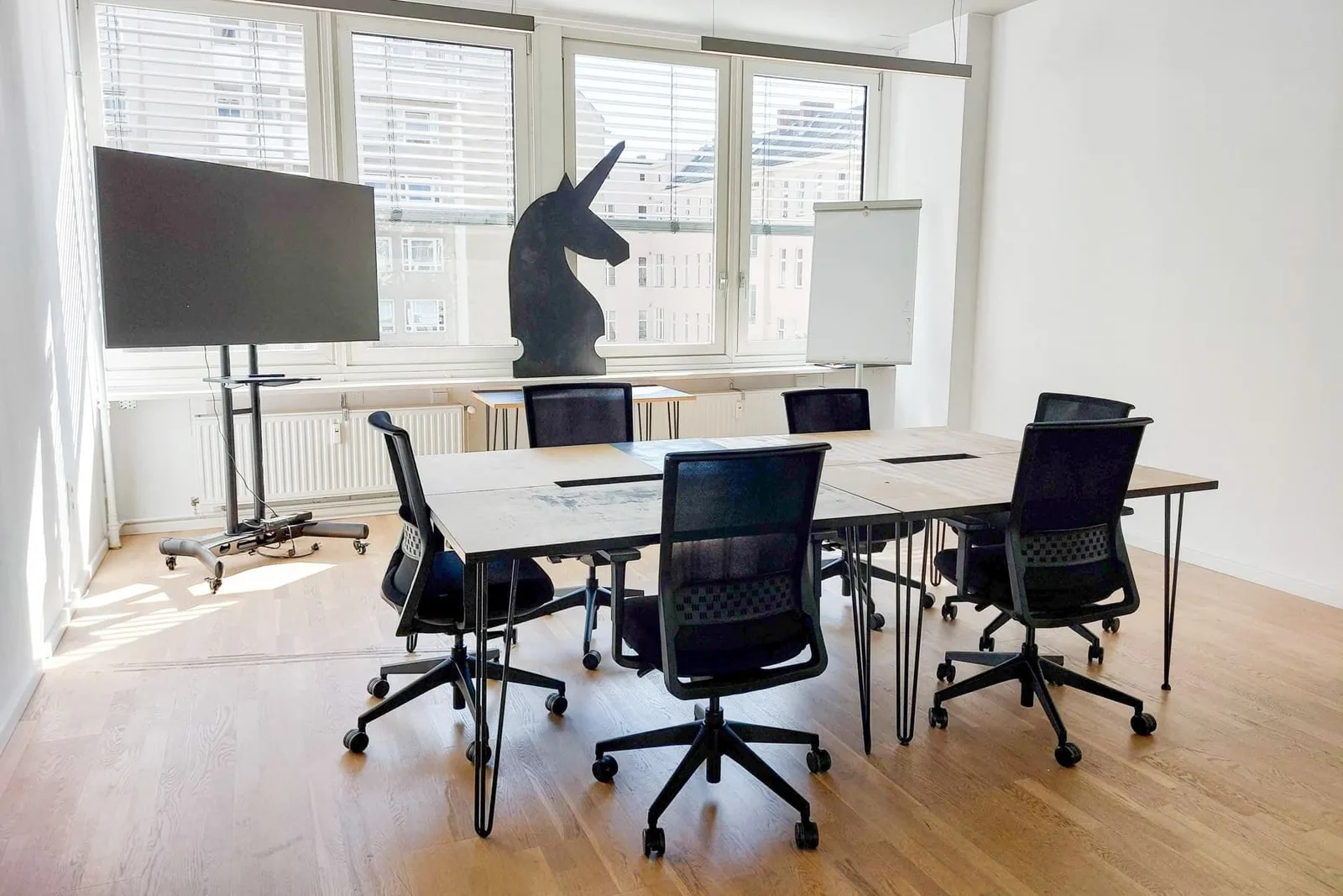 Workspaces Berlin Voltastraße , Meeting room for 6 people, Berlin