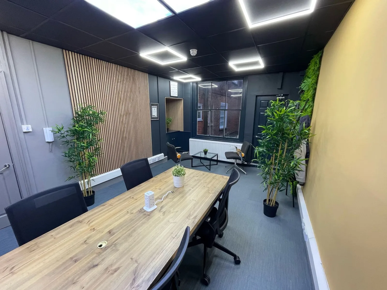 The Workstation St Albans, Censeo House, Meeting room for 6 people, St. Albans