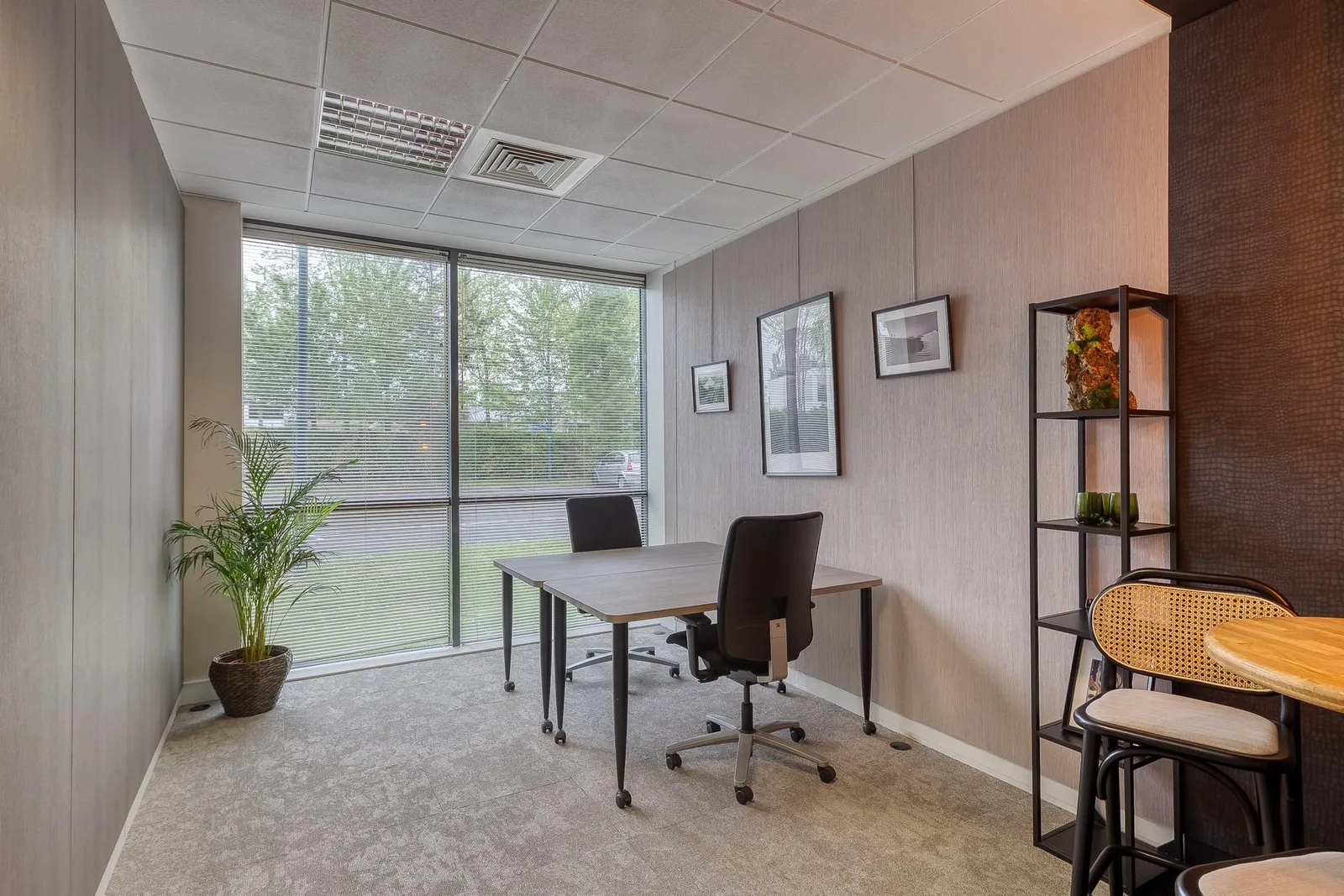 Workways Val d'Europe, Private office, 2 desks, Serris