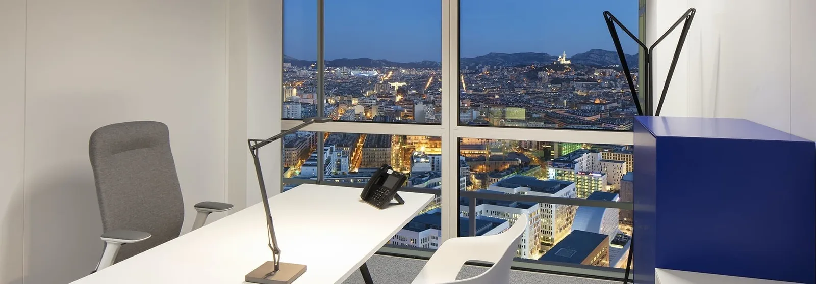 World Trade Center Sky Center Marseillaise, Privatbüro mit 1 Arbeitsplatz, Marseille 2e