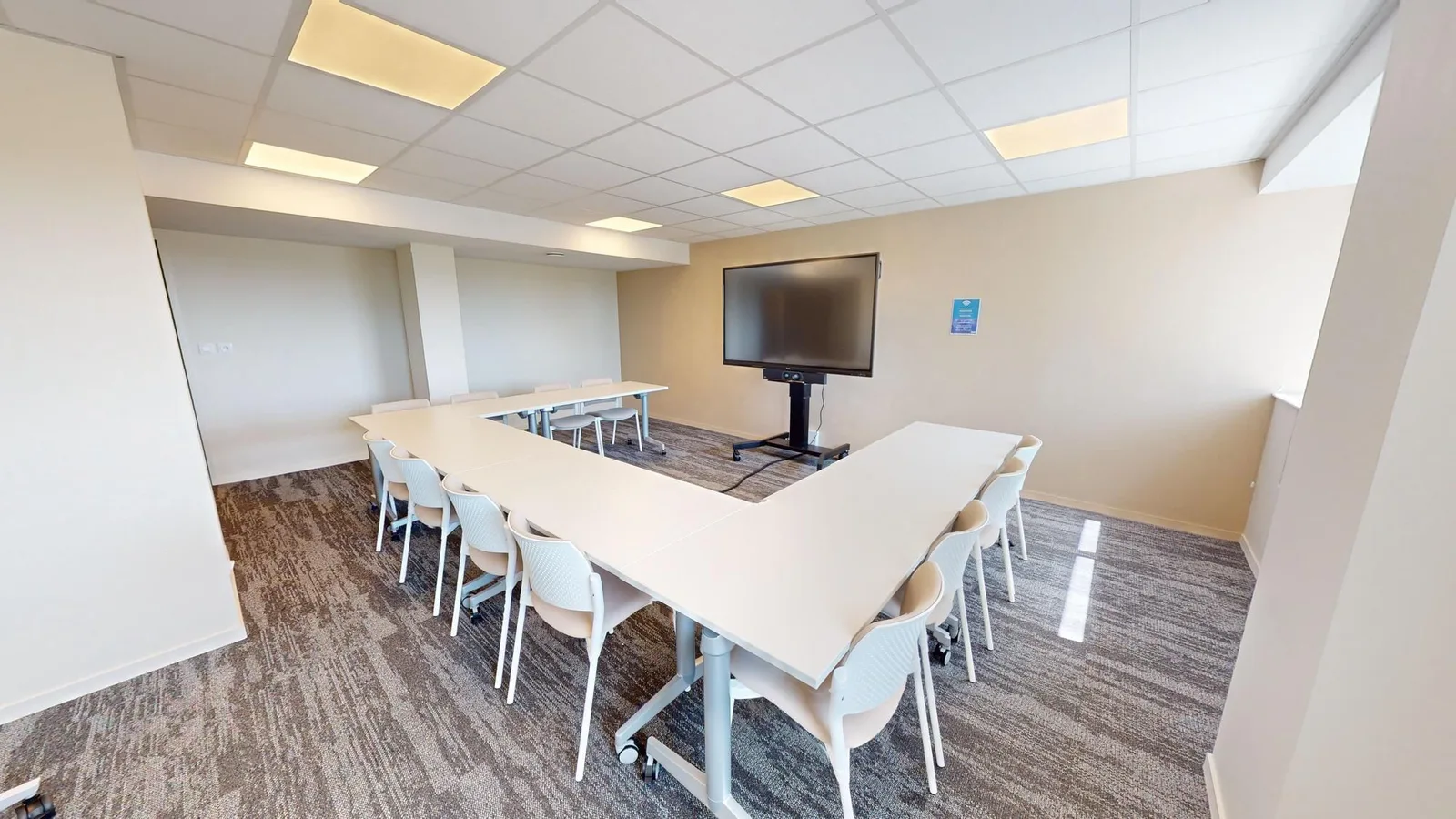 WTC Poitiers Futuroscope - CCI de la Vienne, Training room for 14 people, Poitiers