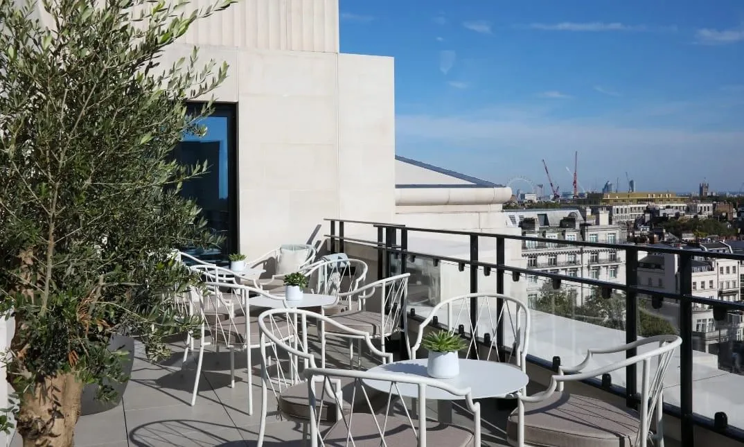 x+why One Great Cumberland Place, Terrace and outdoor space, London