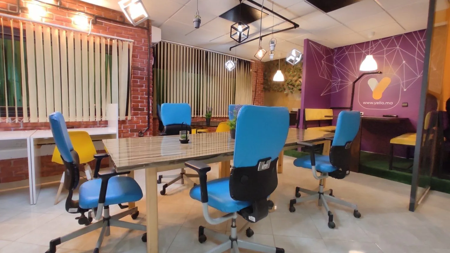 Yello Coworking AlQods، قاعة اجتماعات لـ 5 أشخاص، وجدة
