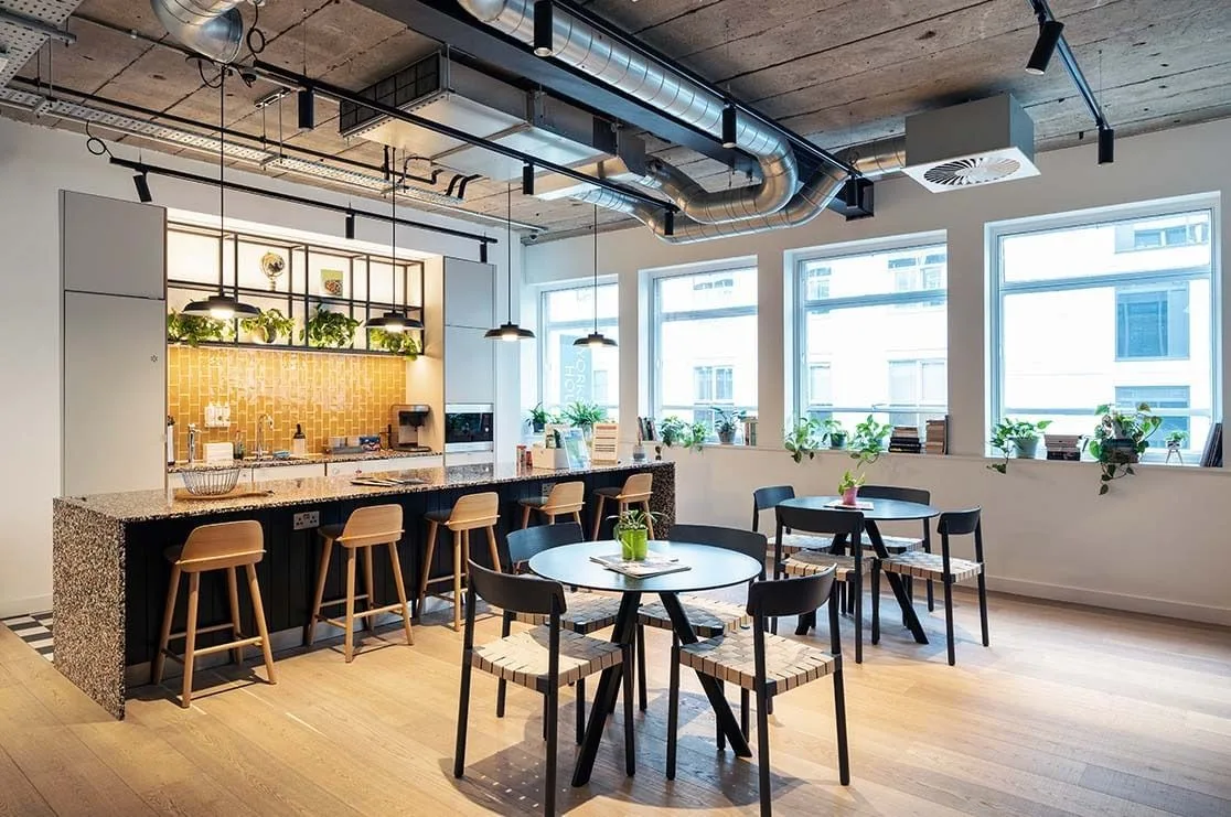 Yorkshire House, Cafétéria, Leeds