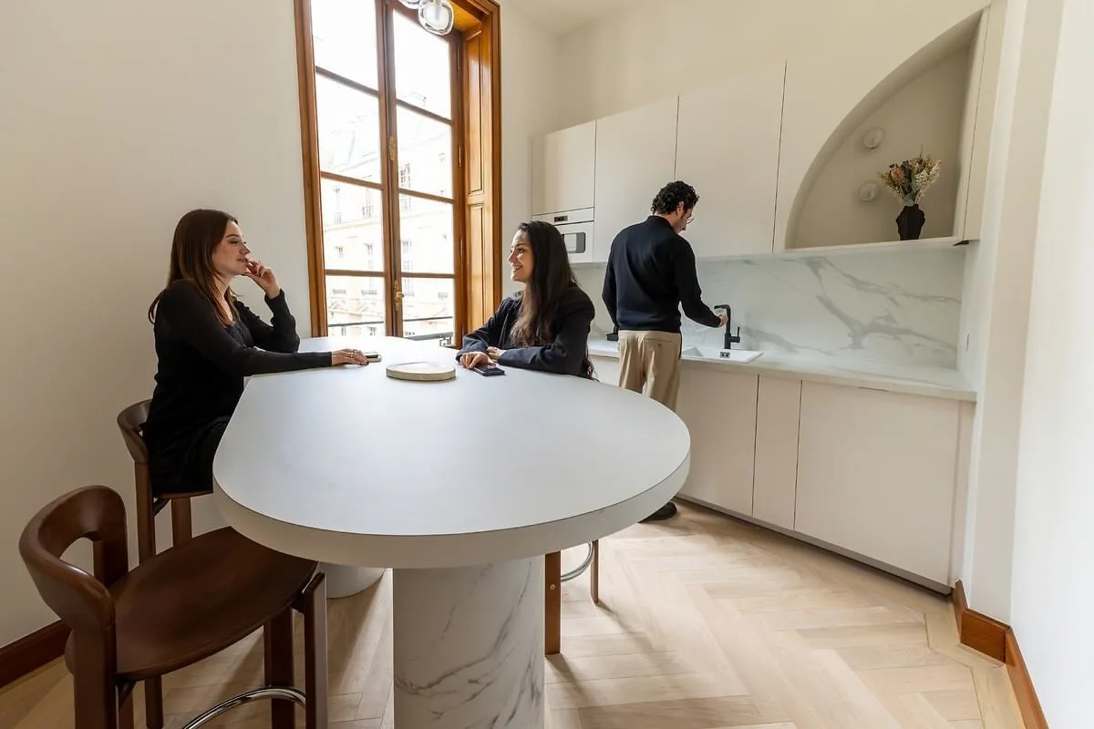 YouFirst 24 Royale, Kitchen, Paris 8e
