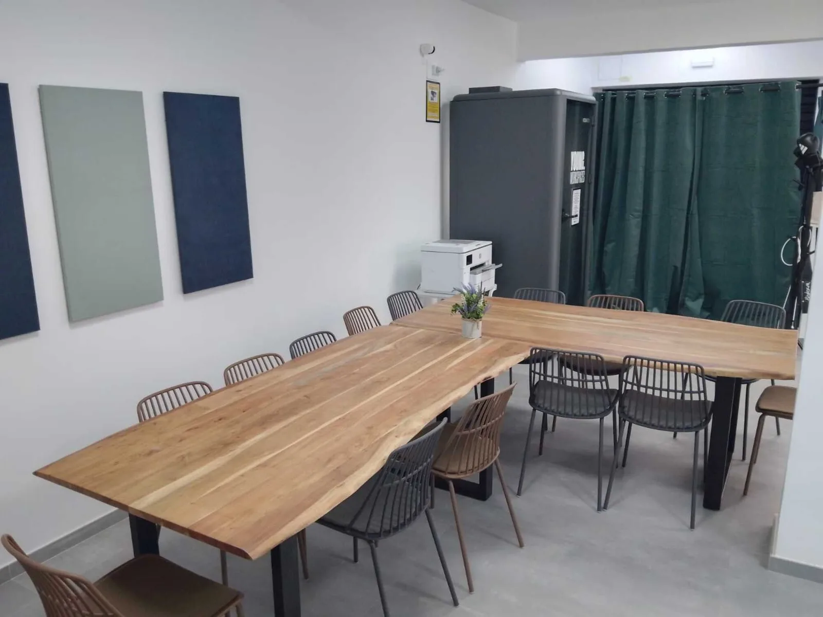 Young Workspaces Cabanyal, Sala de reuniones para 14 personas, Valencia