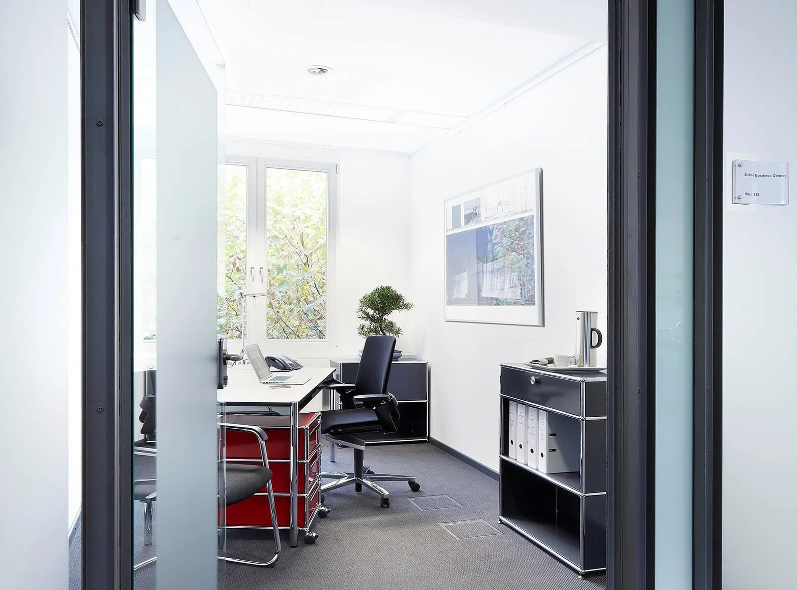 Zieher Business Center Uhlandstraße, Private office, 1 desk, Berlin