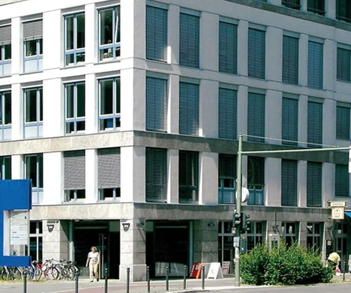 Zieher Business Center Uhlandstraße, Building facade, Berlin