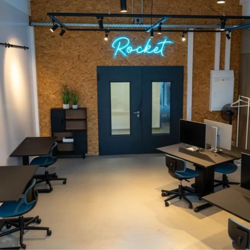 Zukunft Coburg Digital, Privatbüro mit 5 Arbeitsplätzen, Rödental